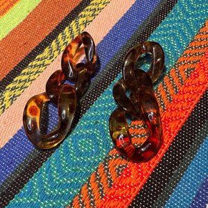 tortoise shell acrylic chain dangle earrings